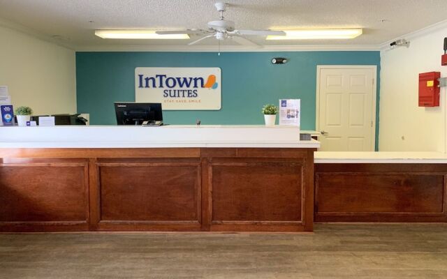 InTown Suites Extended Stay Fort Myers