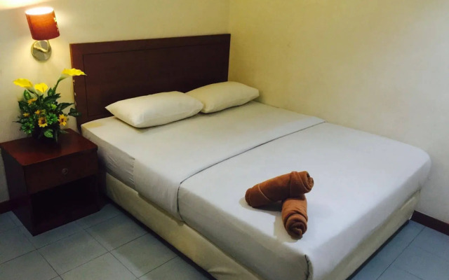 Rose Cottage Hotel Taman Daya