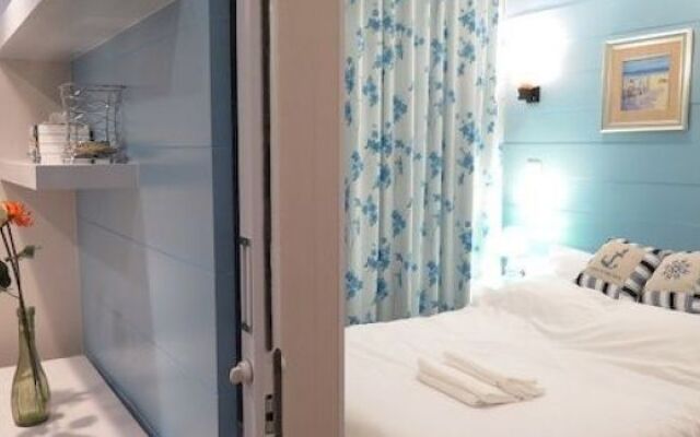 The Trust Huahin Condo Pool View by Dome