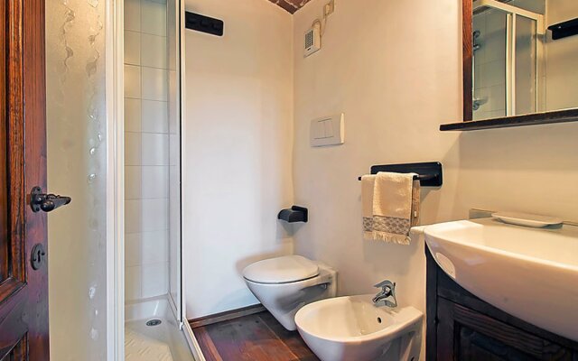 House Salustri Cinigiano 27190