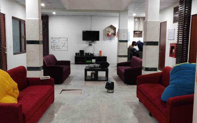 Joey's Hostel Agra