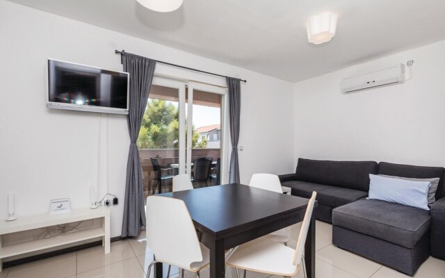 Awesome Home in Mandre With Wifi and 1 Bedrooms