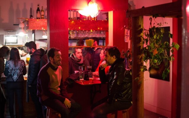 La Casa de Pandora Hostel & Cafe