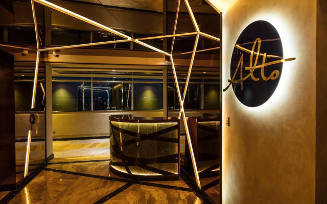 Downtown Rotana Hotel