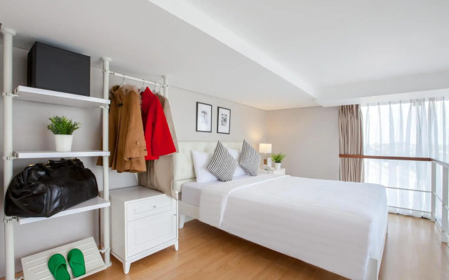 White Tree Residence