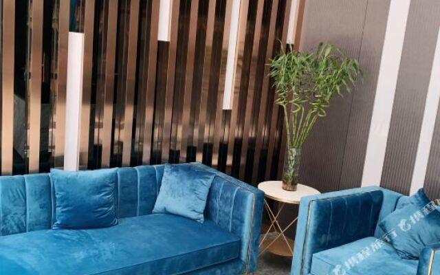Homeinn Fairyland Hotel (Taiyuan Liu Xiang/Bell Tower Street)