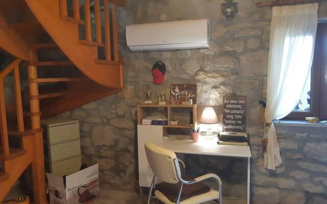 Old House Villa Moudros Kaminia Lemnos Holidays