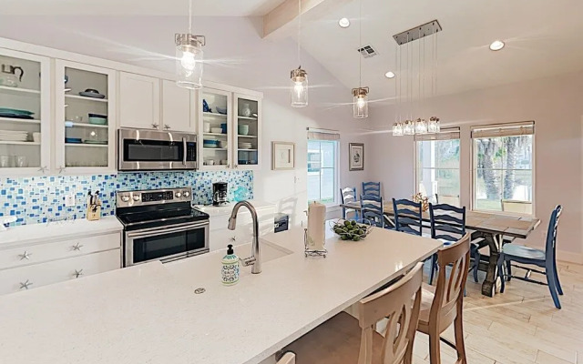 Catch & Release-2 Bedroom