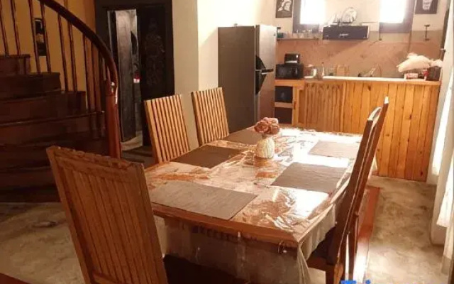 Thai Authentic House