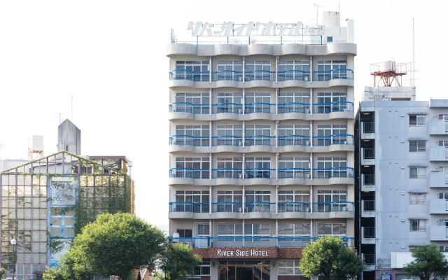 Riverside Hotel Shoei