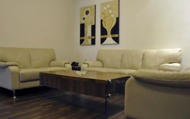 Granada Suite Hotel