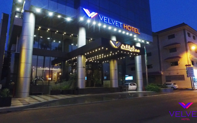 Velvet Hotel