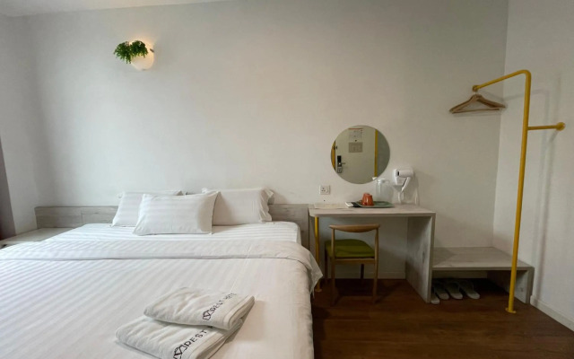 Vrest Hotel