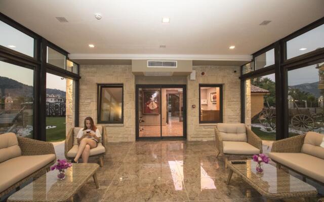 Dalyan Live Spa Hotel