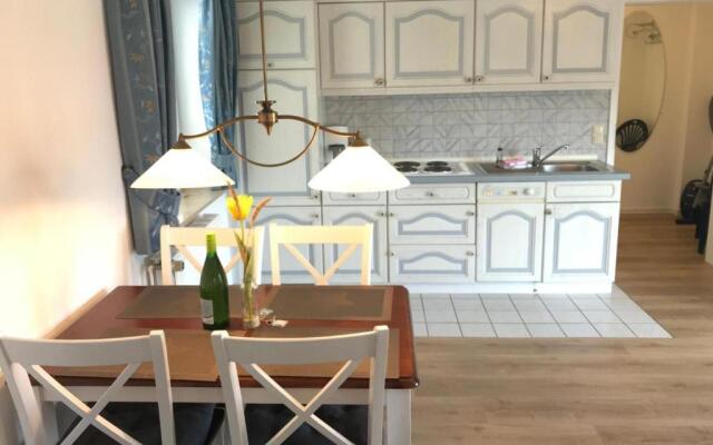 STADTHAUS-No-2-350m-zum-Strand