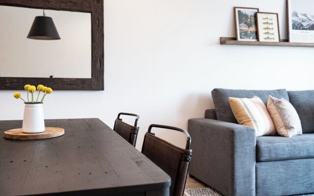 The Selkirk House by Revelstoke Vacations