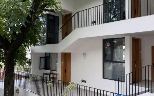 Liuba Front and Back Courtyard Themed Homestay (Old Street) – Outside – Hanzhong