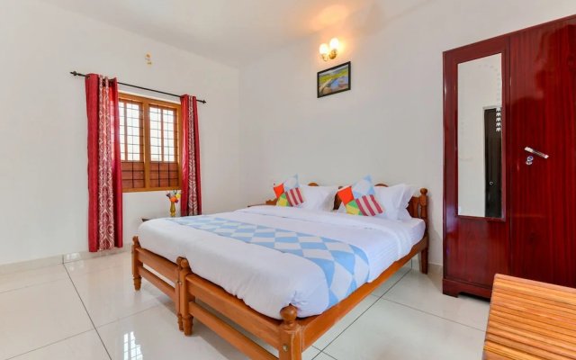 OYO 17827 Home Luxury 1BHK Meppadi
