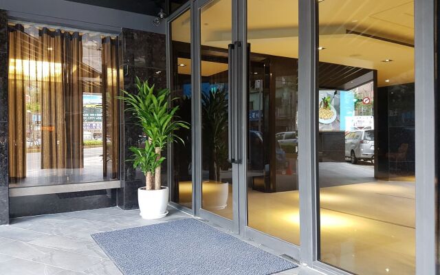 Pavilion Boutique Hotel