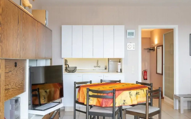 Apartment in Middelkerke Near Sandy Beach