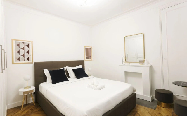 Private Apartment - Tuileries - Louvre