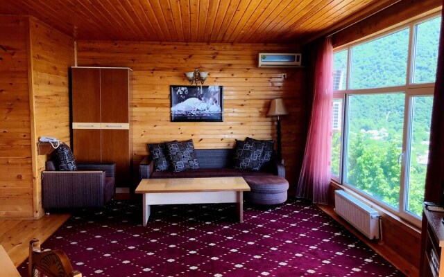 Kungut Hotel & Resort