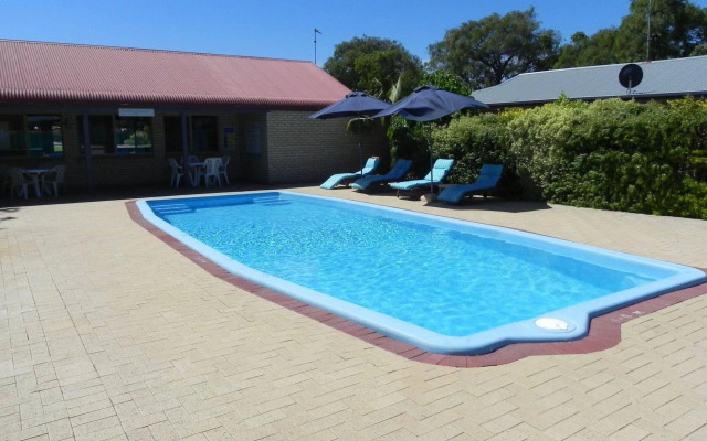 Busselton Villas & Glamping Village