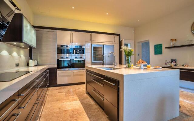 Stratford House - Luxury 4 Bed Townhouse