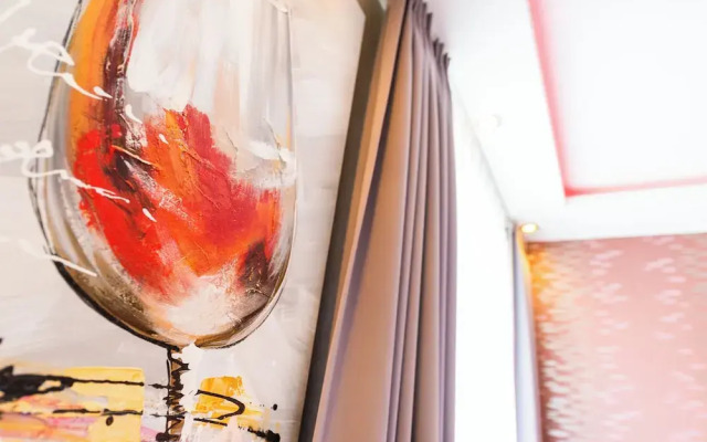 Stay-Inn Boardinghouse