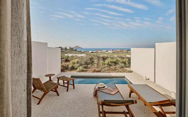 Ovea Paros