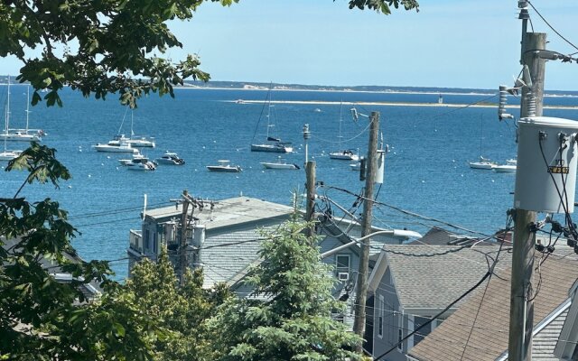 Inn at Gifford House