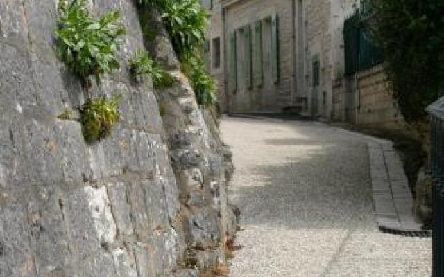 Hotel Le Saint Savinien