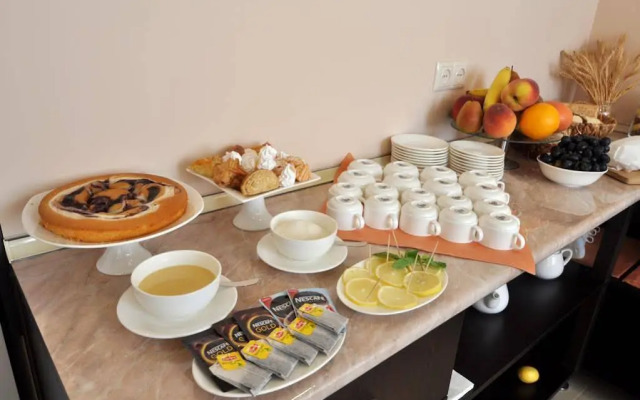 Albert House Hotel and Tours