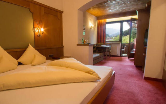 Hotel Haflingerhof