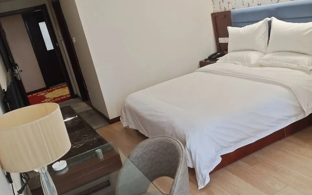 Tianjin Jinting Yuhua Hotel