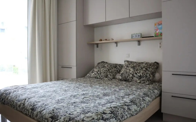 Apartment in Nieuwpoort With sea View