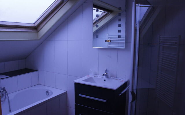 hotel le bonheur