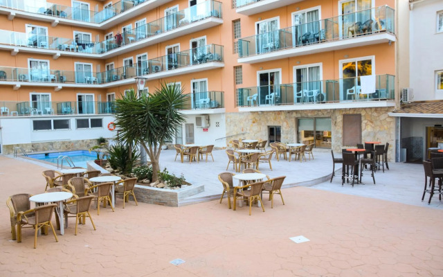 Hotel Costa Mediterraneo