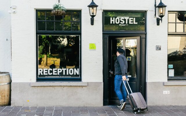 St Christopher's Inn Bauhaus Budget Hotel - Hostel
