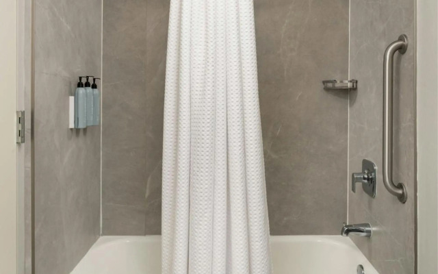 Courtyard by Marriott Gainesville FL