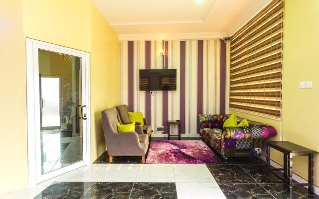 Relle Suites Hotel