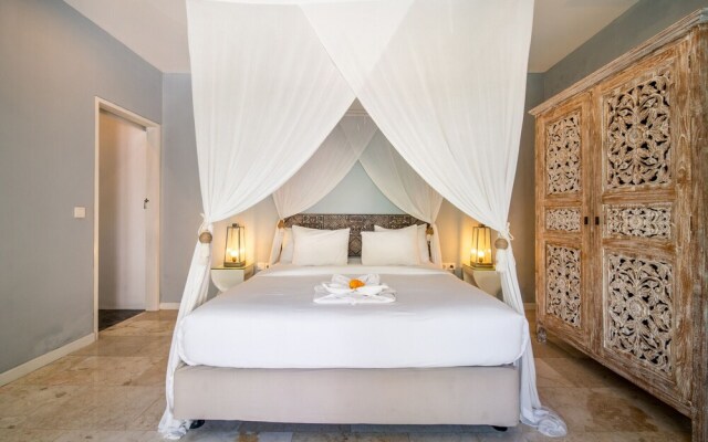 Trendy 3br Private Villa Seminyak