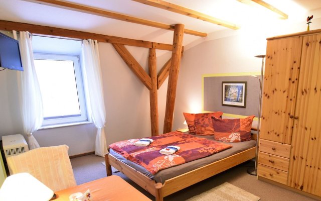 Holiday Room in Grundshagen With Parking Space