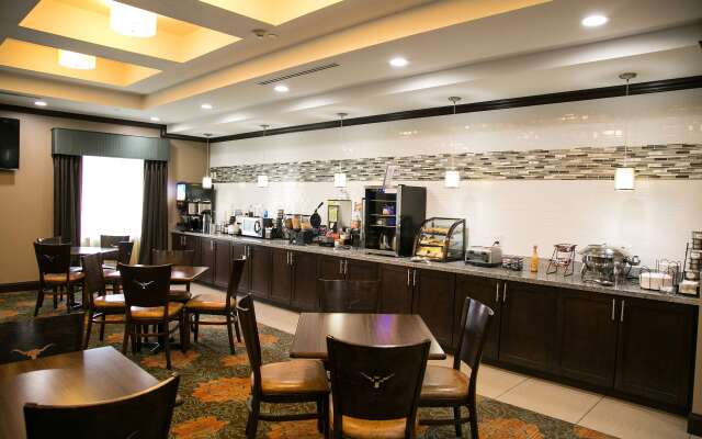 Bestwestern Plus Luling Inn