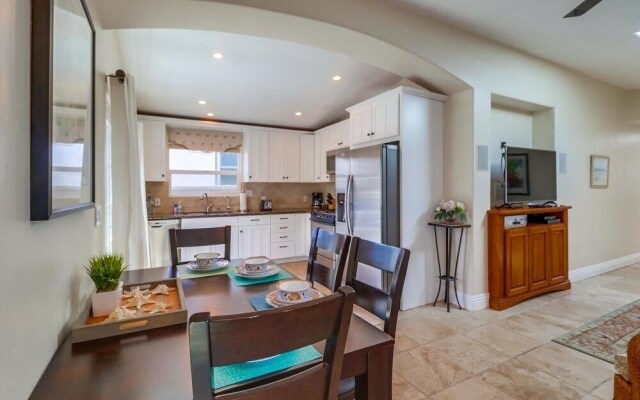 Beach & Bay - 3 Br Home