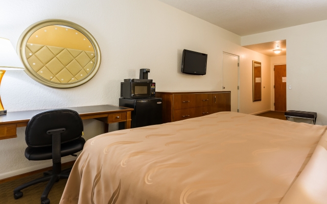 Quality Inn & Suites Orlando Airport