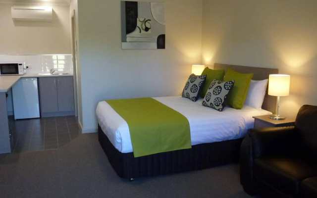 Golden Chain Tower Motor Inn – Guest Rooms – Mount Gambier