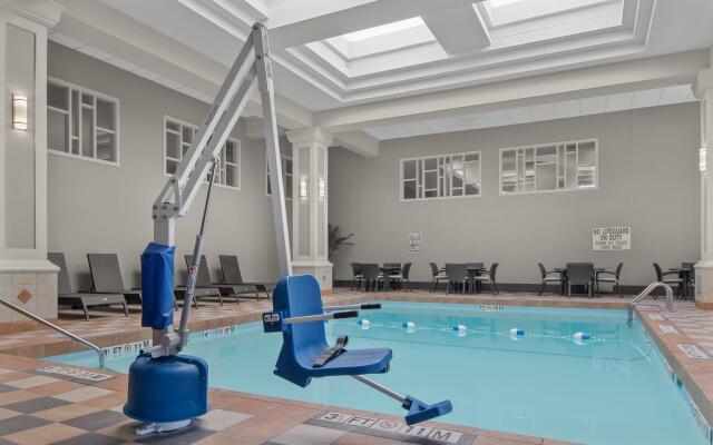 Crowne Plaza Hotel Greenville-I-385-Roper Mtn Rd by IHG