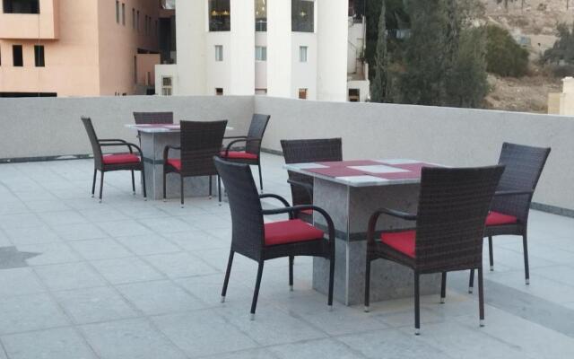 Rendezvous hotel petra