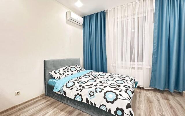 Studio apartment near Lesoparkovaya metro station